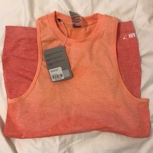 Gymshark ombré vest - peach coral